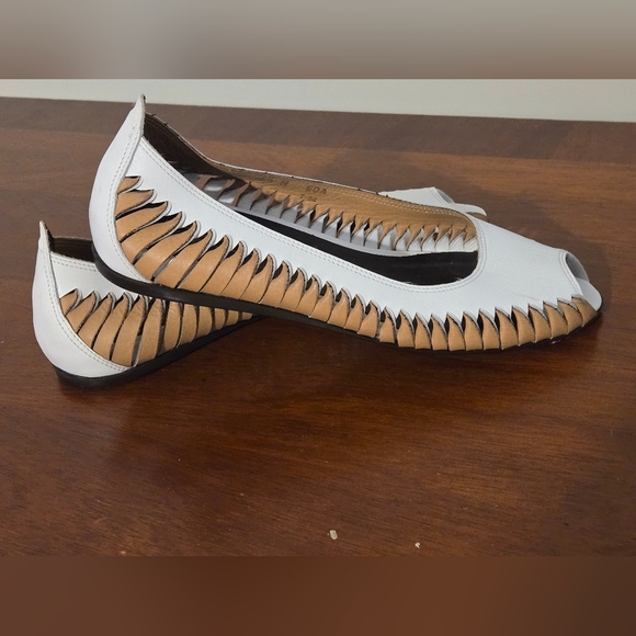 Donald Pliner Size 6.5M Eda Open Toe Sandal Ballet Flats - Picture 4 of 12